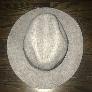 Felt hat